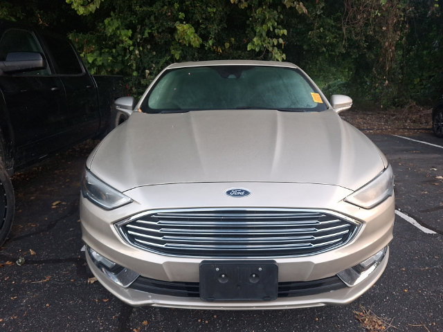 Used 2017 Ford Fusion Titanium FWD image 2