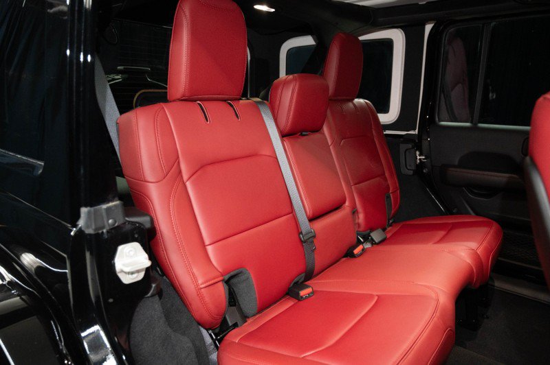 Used 2024 Jeep Wrangler Unlimited Rubicon 392 AWD/4WD image 14