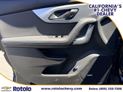 Used 2019 Chevrolet Blazer LT w/ Sound & Technology Package FWD image 18