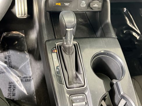 Used 2023 Honda Civic Sport image 16
