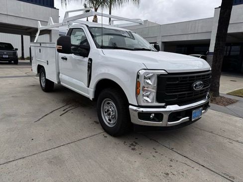New 2025 Ford F250 XL w/ XL Chrome Package image 2