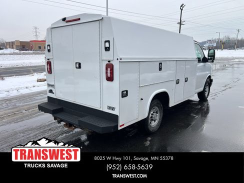 Used 2019 Chevrolet Express 3500 Work Van w/ Power Convenience Package image 7