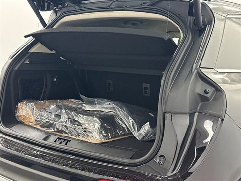 New 2026 Lincoln Corsair Reserve w/ Towing Package image 8