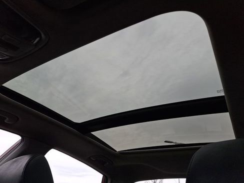 Used 2018 Kia Optima S w/ Panoramic Sunroof Package image 17