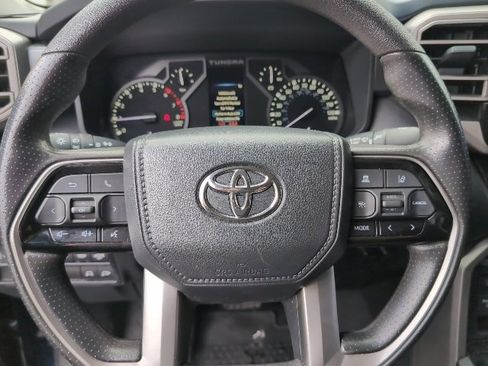 Used 2022 Toyota Tundra SR5 image 15