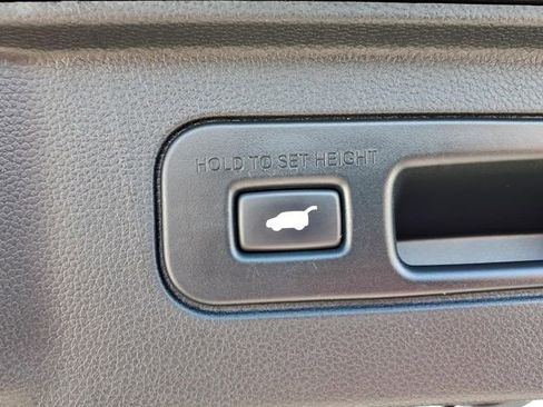 Certified 2024 Honda Pilot Elite image 23