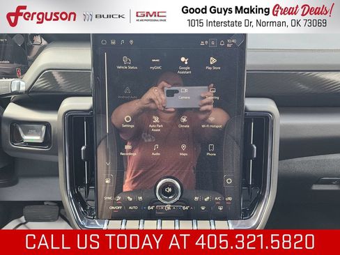 New 2026 GMC Yukon XL AT4 w/ AT4 Premium Plus Package AWD/4WD image 29