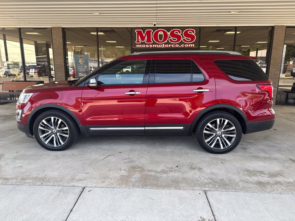 Used 2017 Ford Explorer Platinum AWD/4WD image 7