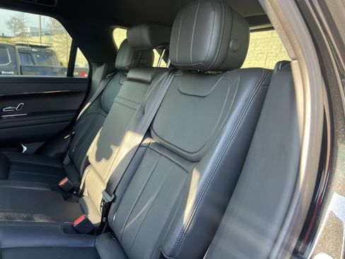 Used 2023 Land Rover Range Rover Sport SE Dynamic image 25