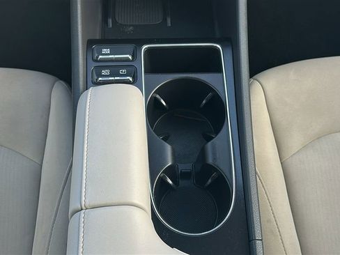 Certified 2025 Hyundai Sonata SEL image 28