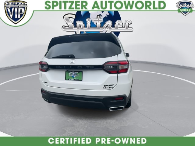 Used 2025 Honda Pilot Sport image 9