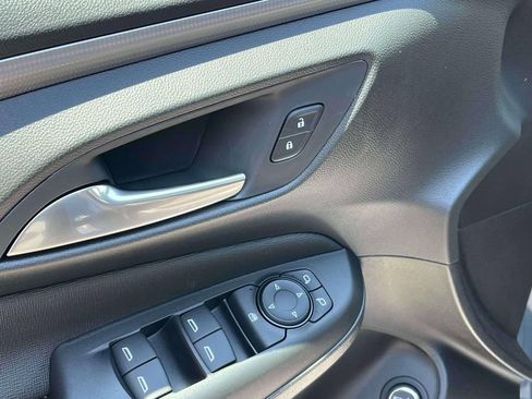 New 2026 Buick Envista Sport Touring FWD image 21