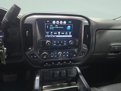 Used 2017 GMC Sierra 1500 SLT image 30