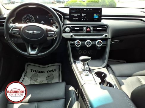 Used 2023 Genesis G70 2.0T AWD/4WD image 9