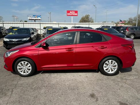 Used 2020 Hyundai Accent SE image 10