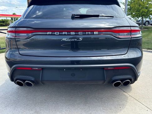 Used 2022 Porsche Macan S AWD/4WD image 6