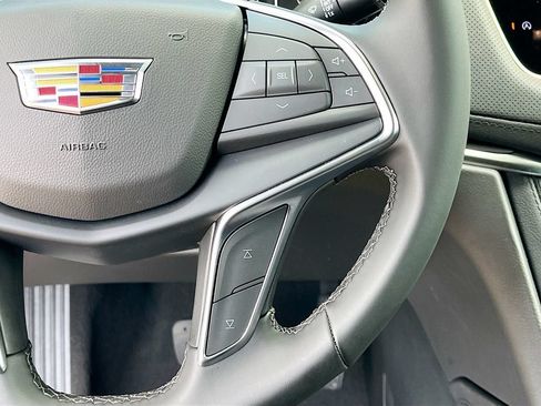 New 2026 Cadillac XT5 Luxury w/ LPO, Floor Liner Package AWD/4WD image 19