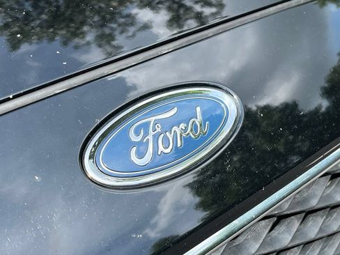 Used 2017 Ford Focus SEL FWD image 11