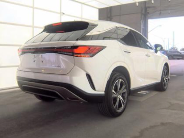 Used 2024 Lexus RX 350 Premium w/ Convenience Package FWD image 2