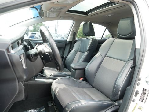 Used 2015 Toyota Corolla S FWD image 14