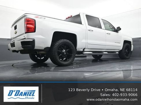 Used 2017 Chevrolet Silverado 1500 LT w/ All Star Edition AWD/4WD image 12
