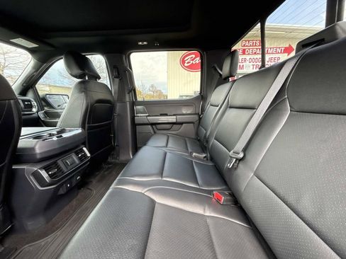 Used 2022 Ford F150 XLT w/ Equipment Group 302A High image 12