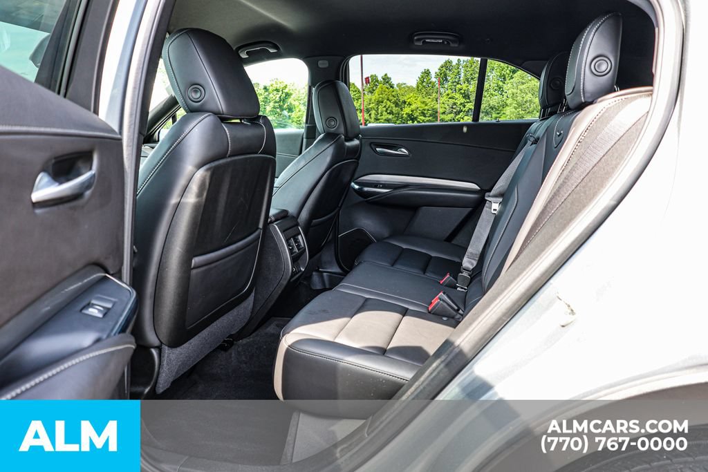 Used 2024 Cadillac XT4 Premium Luxury FWD image 18