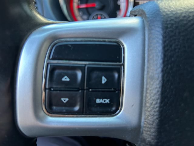 Used 2013 Dodge Grand Caravan Crew w/ Safety Sphere Group FWD image 19