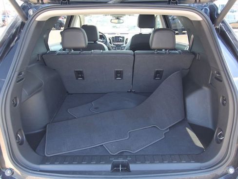 Used 2021 Chevrolet Equinox Premier AWD/4WD image 13