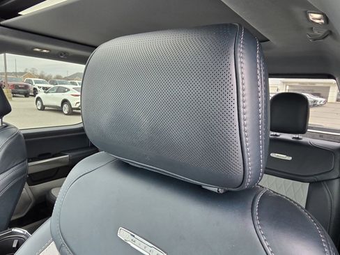 Used 2021 Ford F150 Limited image 22