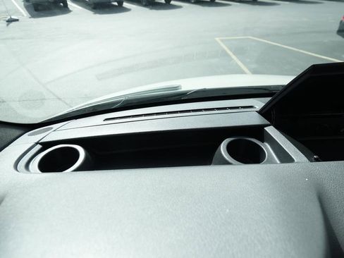 Used 2022 Mercedes-Benz Sprinter 2500 image 14