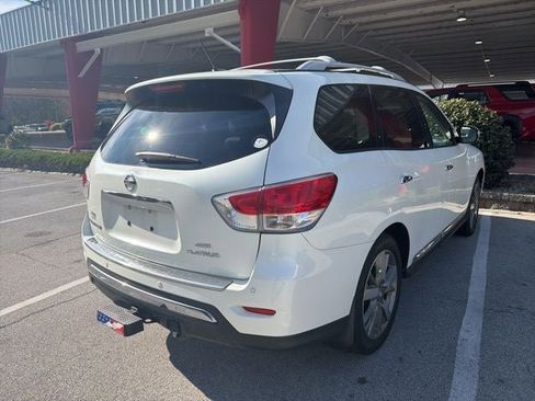 Used 2015 Nissan Pathfinder Platinum w/ Family Entertainment Package image 13