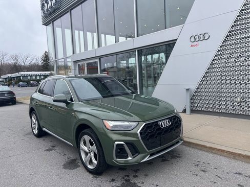 Used 2023 Audi Q5 2.0T Prestige w/ Prestige Package image 6