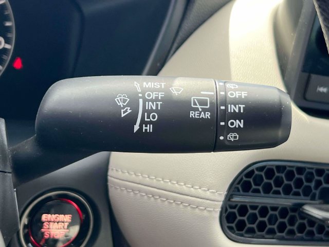 Used 2024 Honda HR-V LX image 21