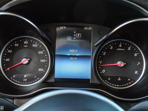 Certified 2022 Mercedes-Benz GLC 300 image 25