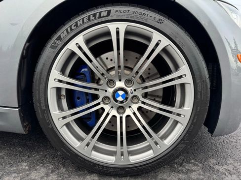 Used 2009 BMW M3 Convertible 2D image 24