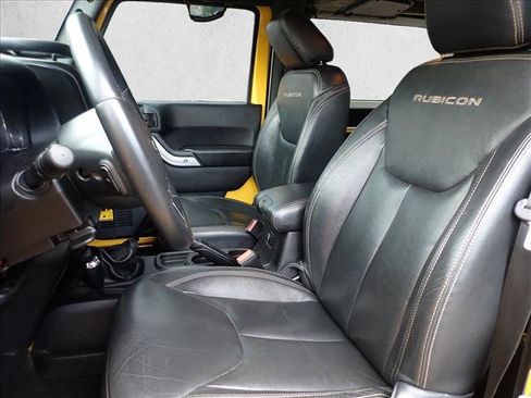 Used 2015 Jeep Wrangler Rubicon AWD/4WD image 7