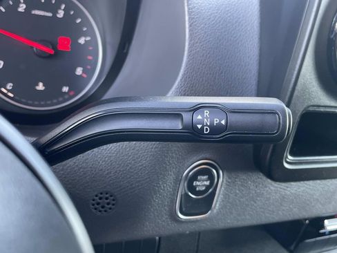 Used 2023 Mercedes-Benz Sprinter 2500 image 28