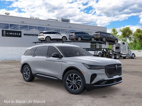 New 2026 Lincoln Nautilus Premier AWD/4WD image 7
