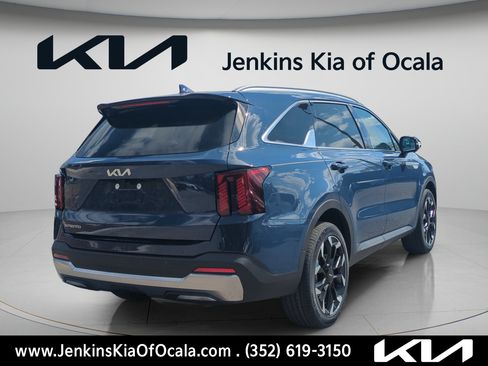 New 2026 Kia Sorento SX FWD image 3