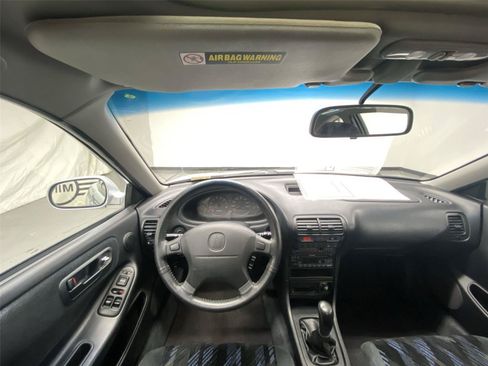 Used 2001 Acura Integra LS FWD image 29
