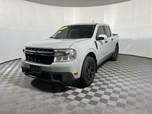 Used 2022 Ford Maverick XLT w/ Equipment Group 300A Standard AWD/4WD image 4