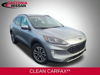 Used 2022 Ford Escape SEL video 3