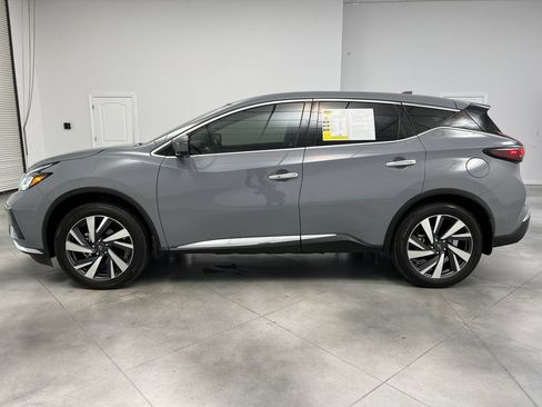 Used 2024 Nissan Murano SL FWD image 5