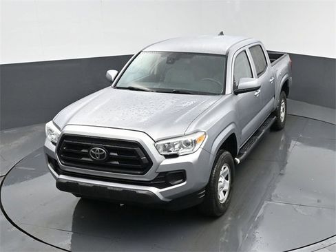 Used 2021 Toyota Tacoma SR image 18