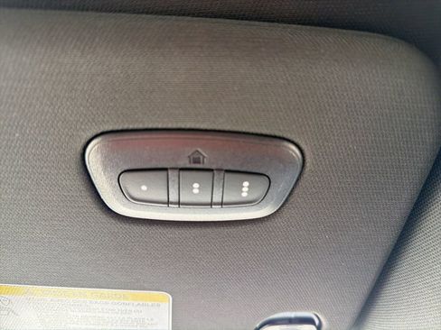 New 2026 RAM 1500 4x4 Crew Cab image 30