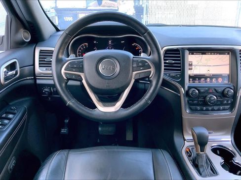 Used 2016 Jeep Grand Cherokee Limited image 6