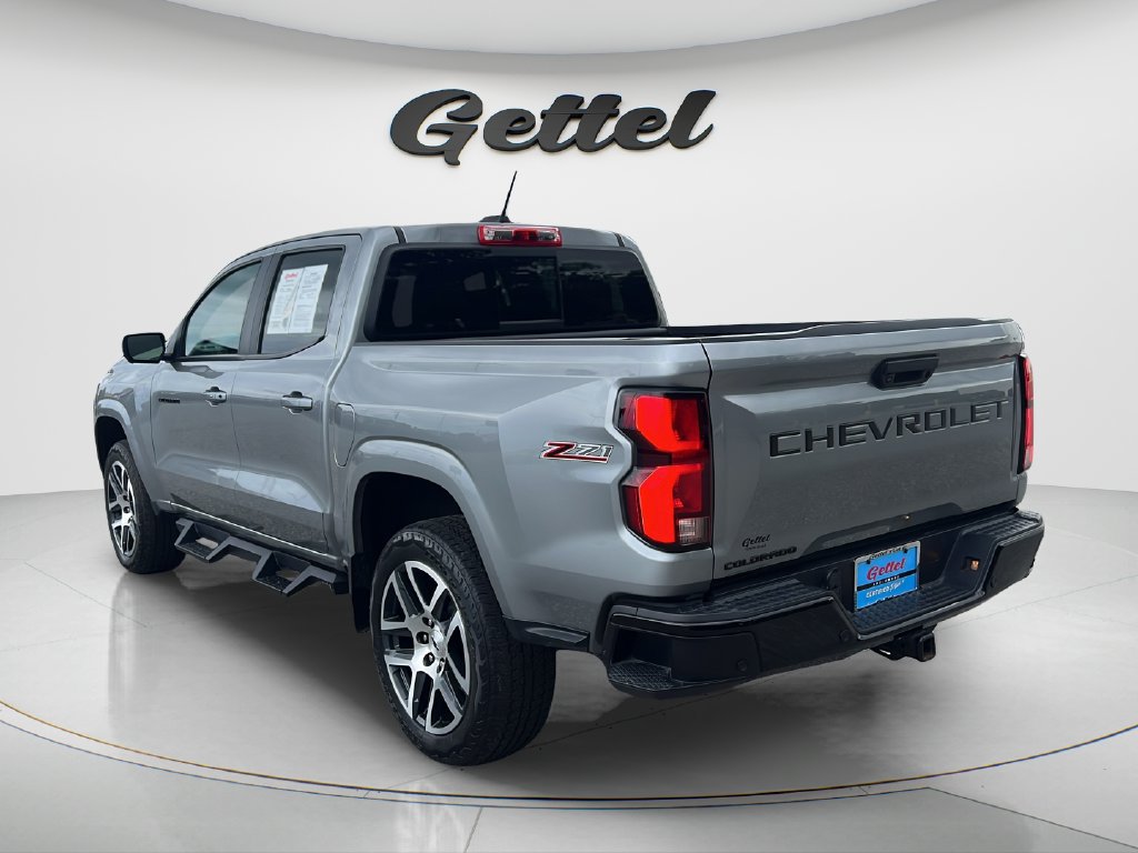 Used 2023 Chevrolet Colorado Z71 w/ Z71 Convenience Package 2 AWD/4WD image 7