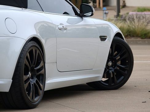 Used 2013 Jaguar XKR R-S image 33