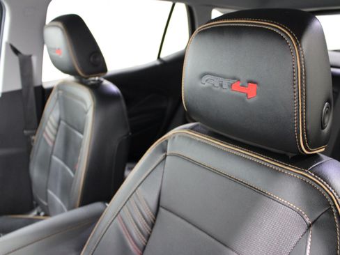 Used 2024 GMC Terrain AT4 AWD/4WD image 4